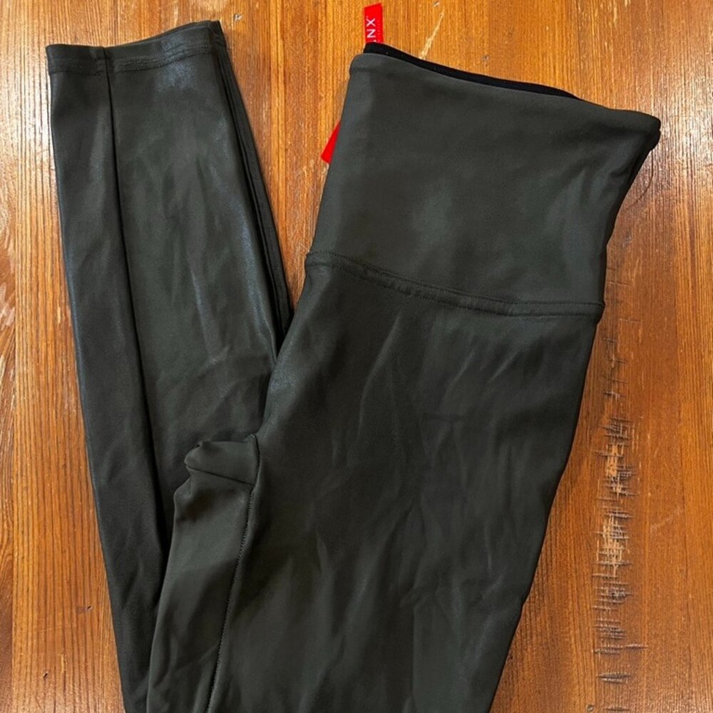 BESTSELLER ALERT – SPANX Liquid Faux Leather Leggings | Olive Green | Size M - Picture 2 of 2